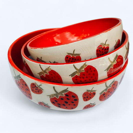 Strawberry Nesting Bowls